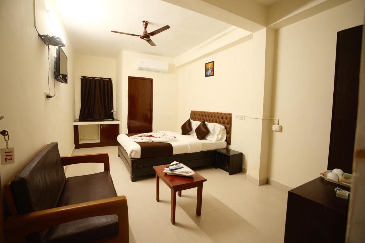 Ganesh Guest House Chennai Exteriör bild